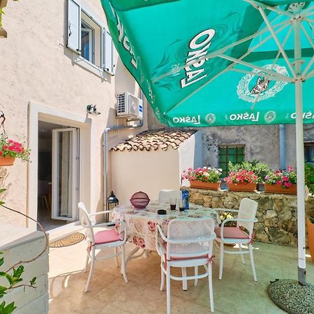Sveti Jakov Apartment Kaleta מראה חיצוני תמונה