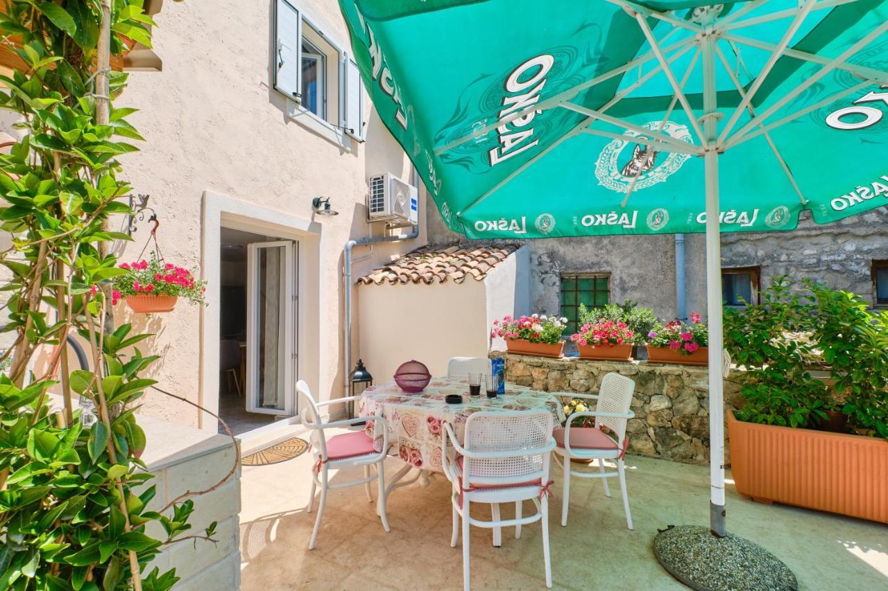 Sveti Jakov Apartment Kaleta מראה חיצוני תמונה
