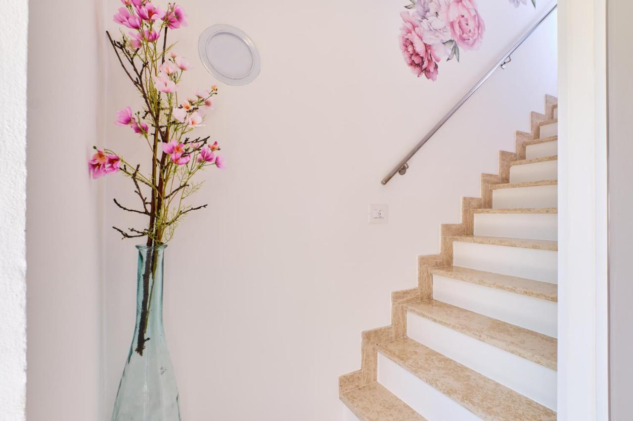 Sveti Jakov Apartment Kaleta מראה חיצוני תמונה