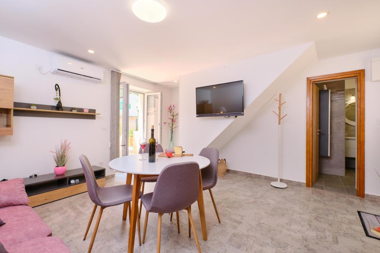 Sveti Jakov Apartment Kaleta מראה חיצוני תמונה