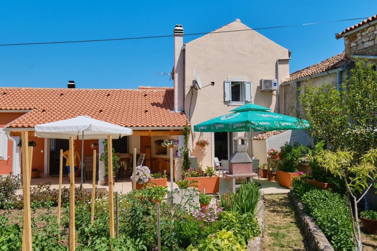 Sveti Jakov Apartment Kaleta מראה חיצוני תמונה
