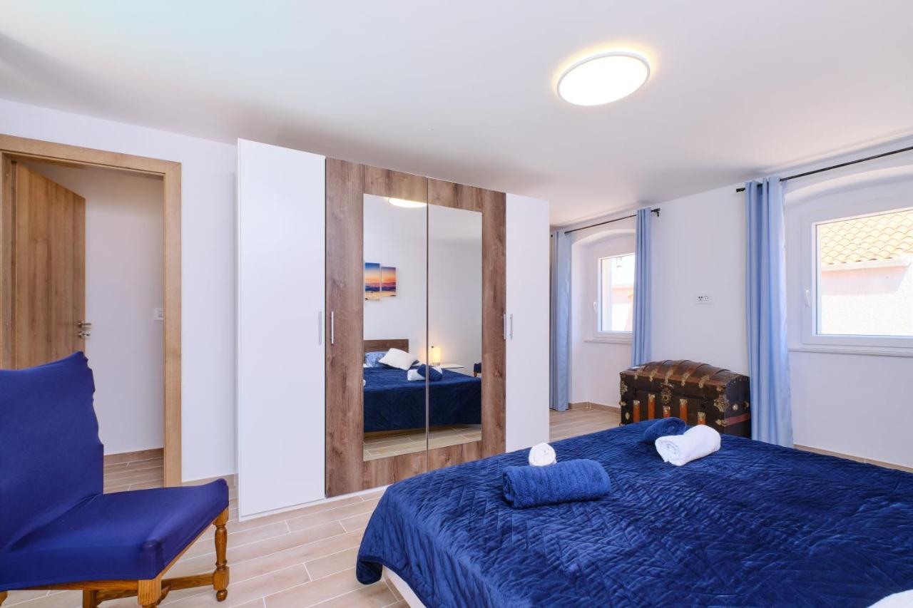 Sveti Jakov Apartment Kaleta מראה חיצוני תמונה