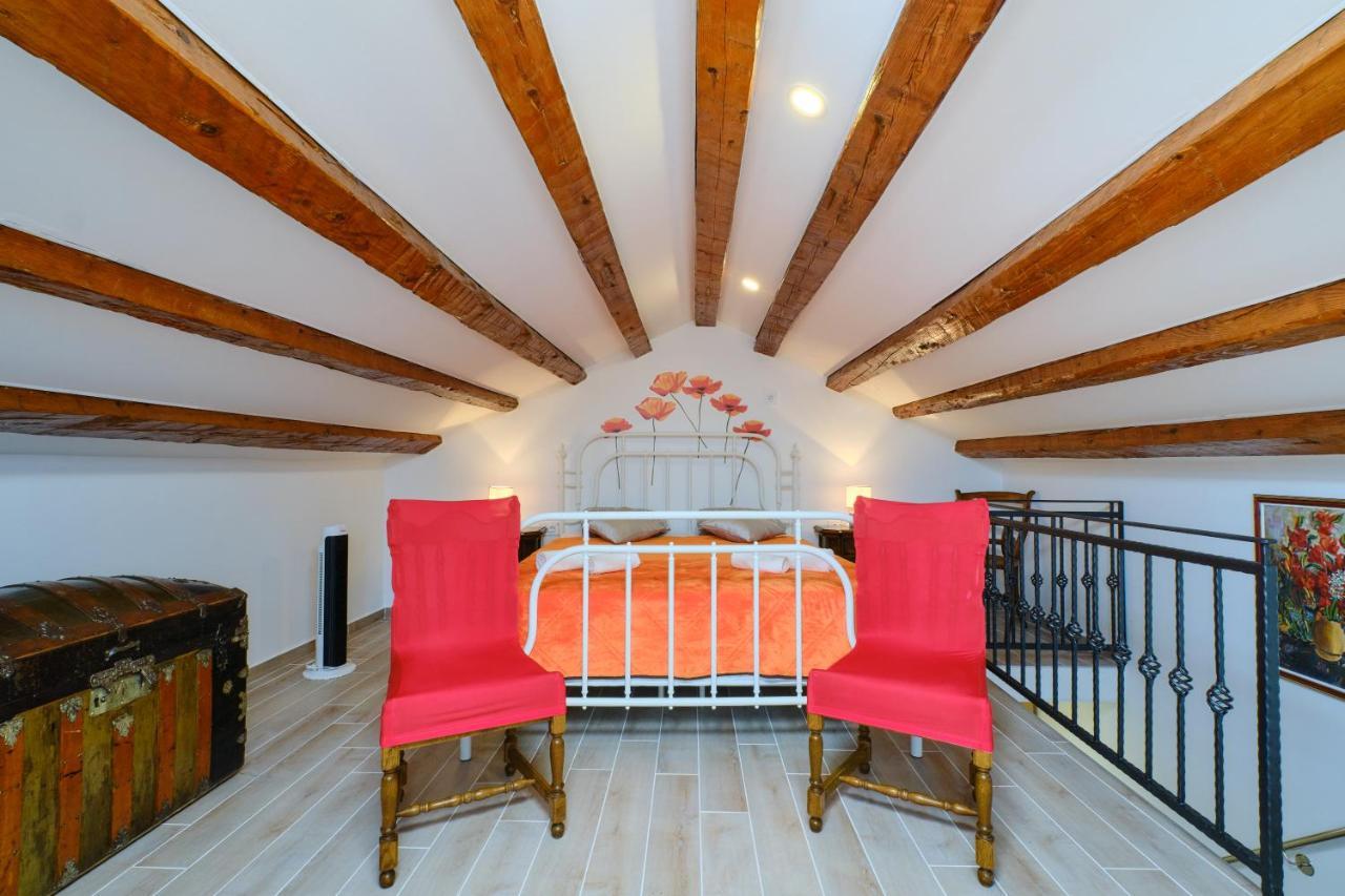 Sveti Jakov Apartment Kaleta מראה חיצוני תמונה